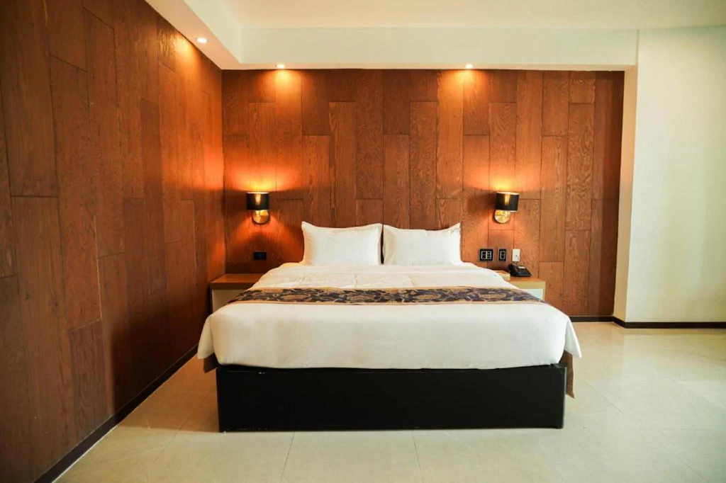 Dancenter Luxury Retreat Angeles City, Pampanga (Formerly Hevea Resort Room)