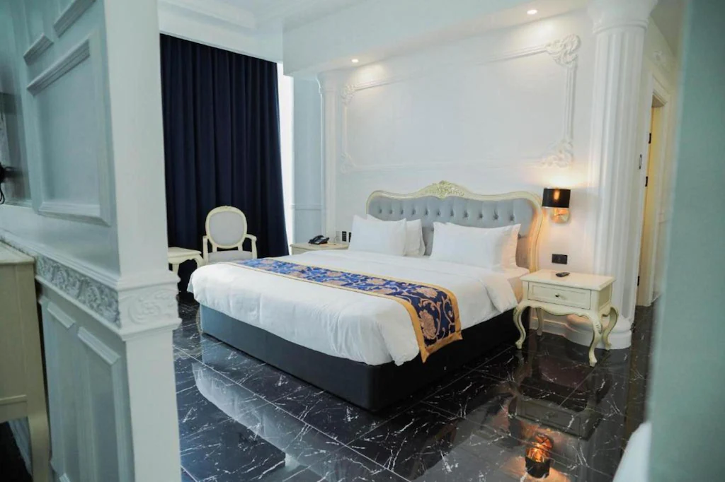 Dancenter Luxury Retreat Angeles City, Pampanga (Formerly Hevea Resort)